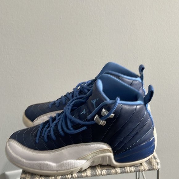 Air Jordan Retro 12 "Indigo" - Picture 3 of 4